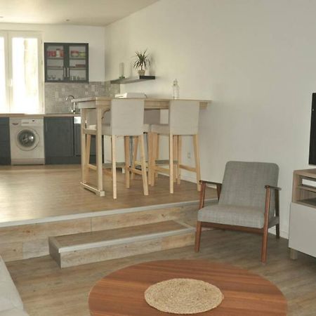 Duplex Avec Belle Terasse Au Centre De Bayonne Apartment Exterior foto